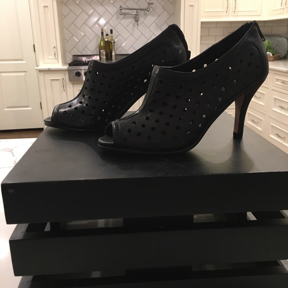 Adorable Womens Shoes